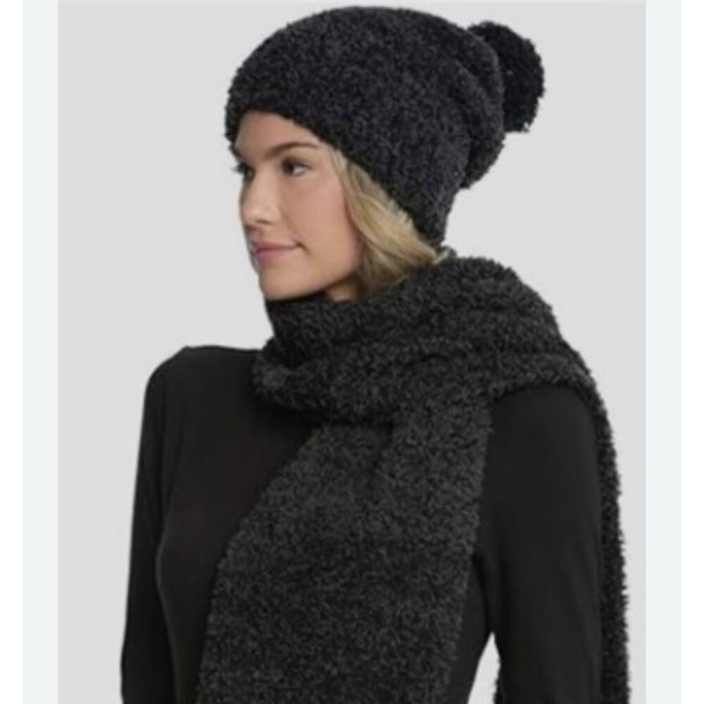 Barefoot Dreams CozyChic‎ Pom Pom Beanie Scarf Gift Set Carbon Black Soft NWT
